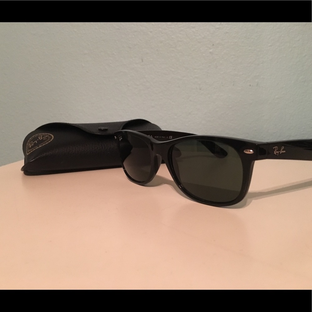 Ray-Ban Wayfarers - Picture 2 of 5